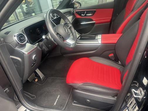 2025 Mercedes-Benz GLC 300 4MATIC