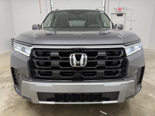 2026 Honda Pilot Touring 8-Passenger