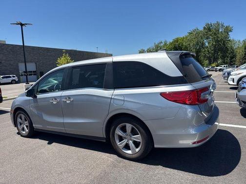 Lunar Silver Metallic 2019 Honda Odyssey EX-L