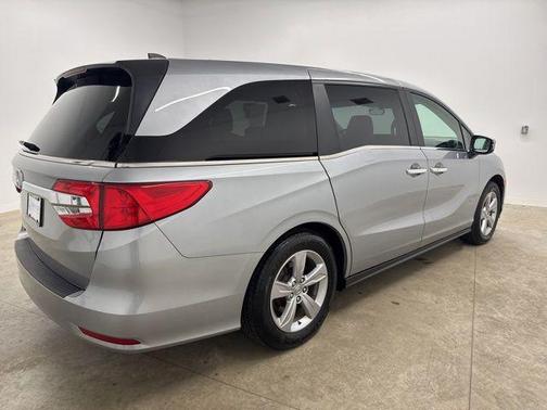 Lunar Silver Metallic 2019 Honda Odyssey EX-L