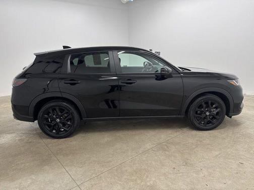 Crystal Black Pearl 2024 Honda HR-V Sport