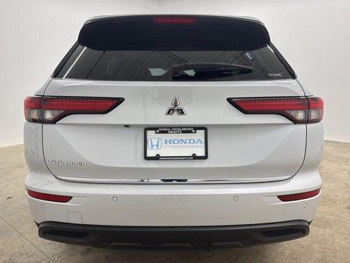 2022 Mitsubishi Outlander ES 2.5 S-AWC