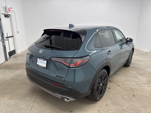 Nordic Forest P 2027 Honda HR-V Sport