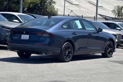 Canyon River Blue Metallic 2025 Honda Accord