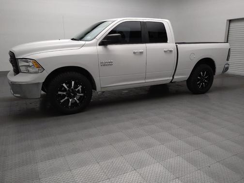 2017 RAM 1500 SLT