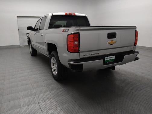 Silver Ice Metallic 2018 Chevrolet Silverado 1500 2LT