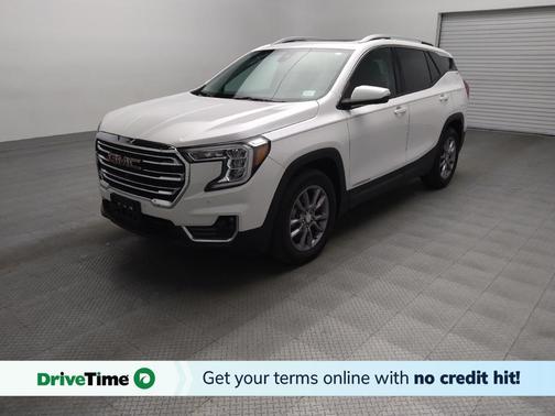White Frost Tricoat 2022 GMC Terrain SLT
