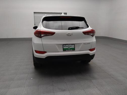 2017 Hyundai TUCSON SE Plus