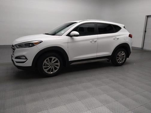 2017 Hyundai TUCSON SE Plus