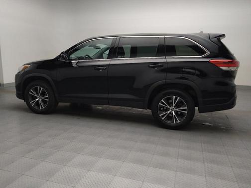 2019 Toyota Highlander LE Plus