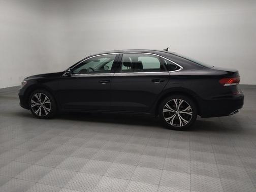 2022 Volkswagen Passat 2.0T SE