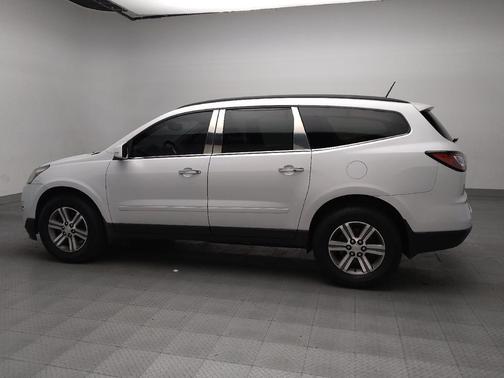 2017 Chevrolet Traverse 2LT