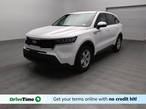 Glacial White Pearl 2021 Kia Sorento LX