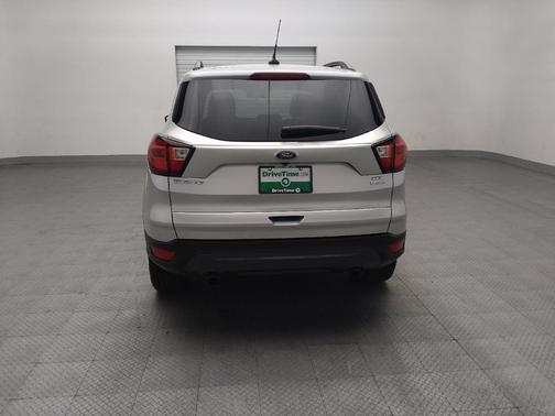 Ingot Silver Metallic 2019 Ford Escape SEL