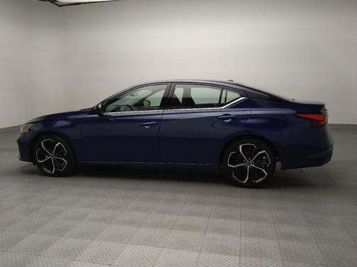 2023 Nissan Altima SR FWD
