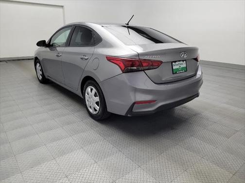 2022 Hyundai Accent SE
