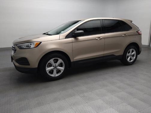 2021 Ford Edge SE
