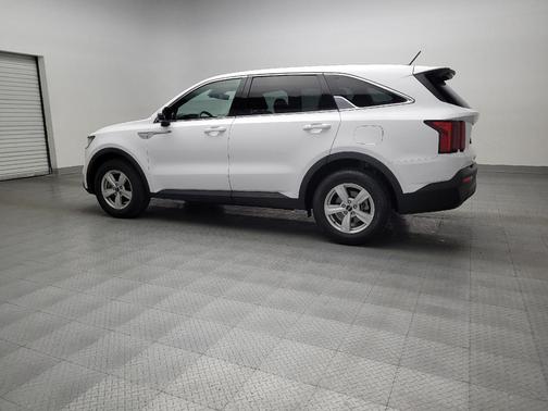 2022 Kia Sorento LX