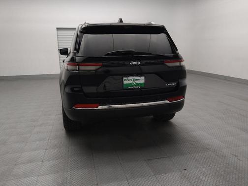 Diamond Black Crystal Pearlcoat 2023 Jeep Grand Cherokee Limited
