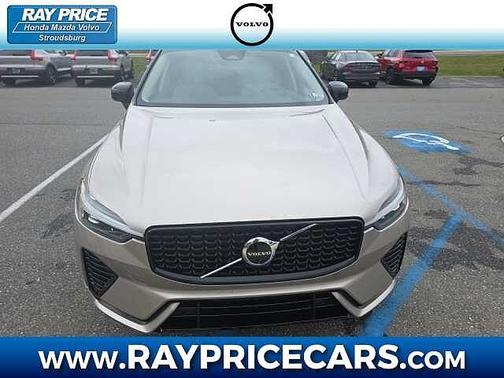 2024 Volvo XC60 Plus