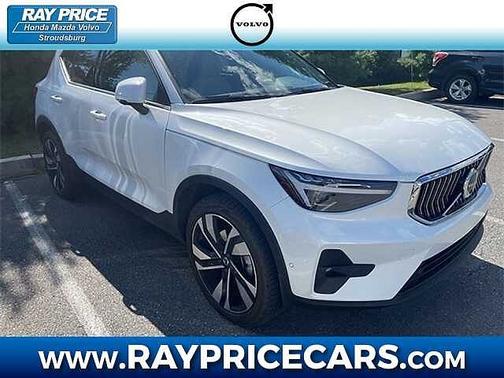 2023 Volvo XC40 Ultimate