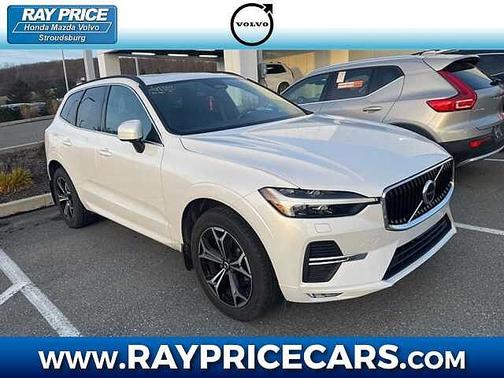 2022 Volvo XC60 B5 Momentum