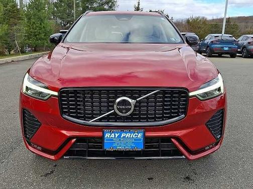 2024 Volvo XC60 Plus