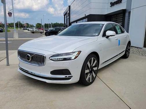 2024 Volvo S90 Recharge Plug-In Hybrid T8 Ultimate