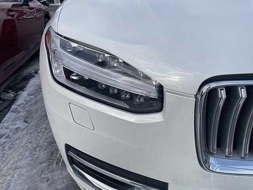 2024 Volvo XC90 Plus