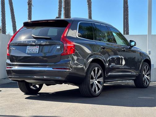 2024 Volvo XC90 Recharge Plug-In Hybrid T8 Core Bright Theme
