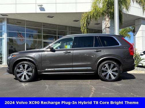 2024 Volvo XC90 Recharge Plug-In Hybrid T8 Core Bright Theme