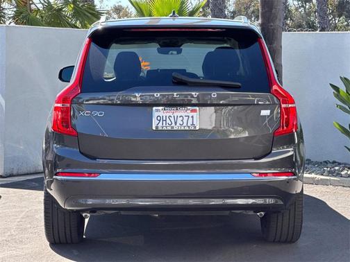 2024 Volvo XC90 Recharge Plug-In Hybrid T8 Core Bright Theme