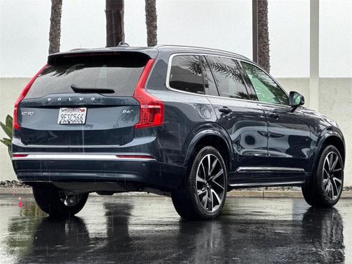 2023 Volvo XC90 B6 Plus 6-Seater