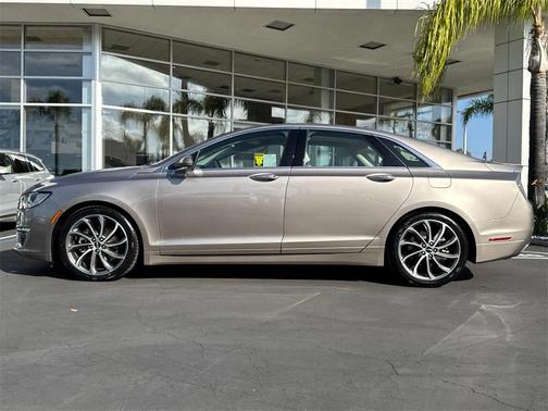 2019 Lincoln MKZ Hybrid Reserve