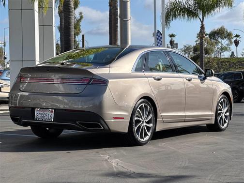2019 Lincoln MKZ Hybrid Reserve