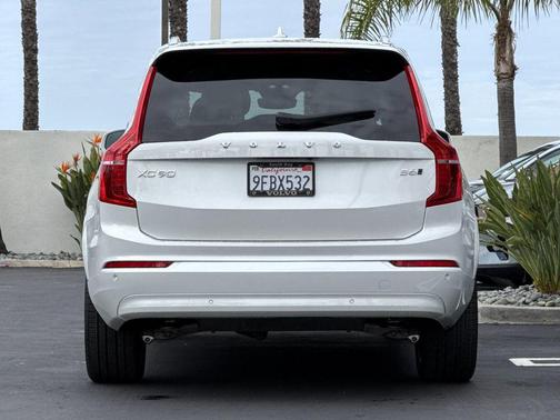 2023 Volvo XC90 B6 Core