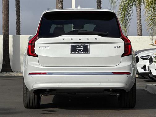 2026 Volvo XC90 B6 Ultra 7-Seater