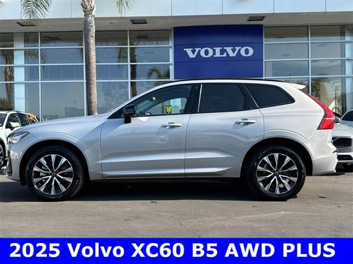 2025 Volvo XC60 Plus