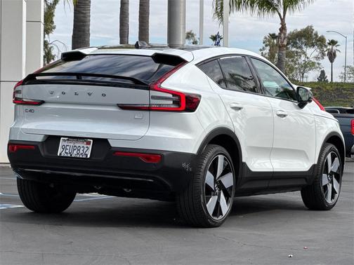 2023 Volvo C40 Recharge Pure Electric Twin Ultimate