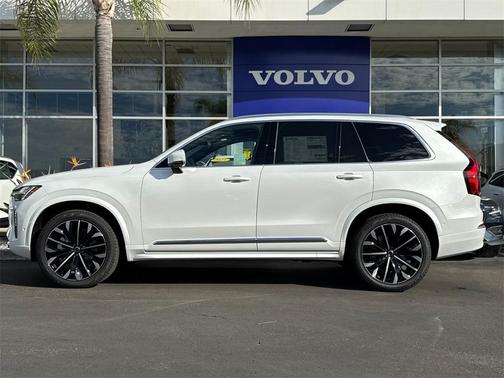 2026 Volvo XC90 B6 Plus 7-Seater