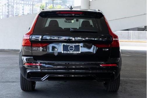 2025 Volvo XC60 Plug-In Hybrid Plus