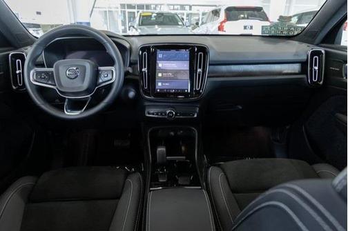 2023 Volvo C40 Recharge Pure Electric Twin Ultimate