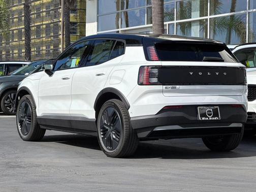 2026 Volvo EX30 Cross Country Ultra, Twin Motor Performance, Fully electric