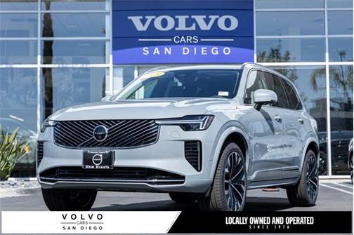 2025 Volvo XC90 B5 Plus 7-Seater