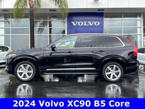 2024 Volvo XC90 B5 Core Bright Theme