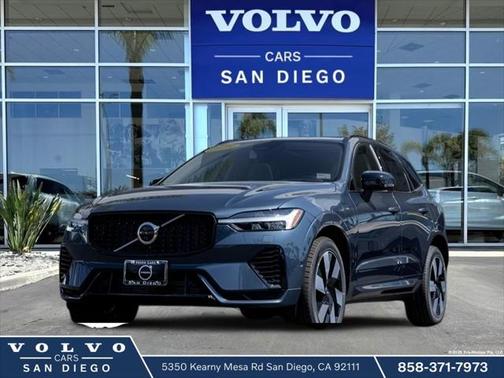 2025 Volvo XC60 Plug-In Hybrid T8 Plus