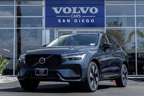 2025 Volvo XC60 Plug-In Hybrid T8 Plus