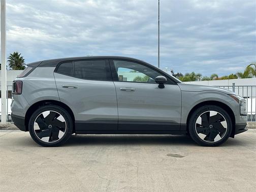 2026 Volvo EX30 Ultra Twin Motor Performance, Fully electric