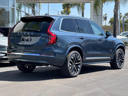 2026 Volvo XC90 B6 Plus 7-Seater