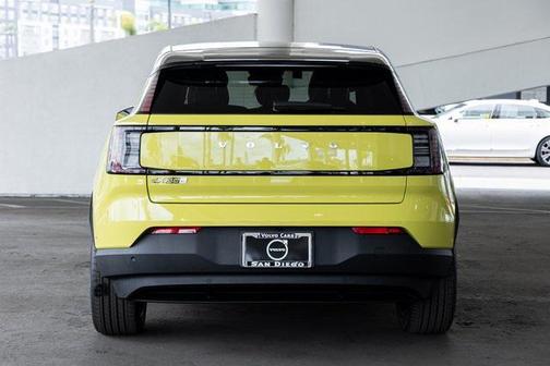 2025 Volvo EX30 Twin Motor Ultra